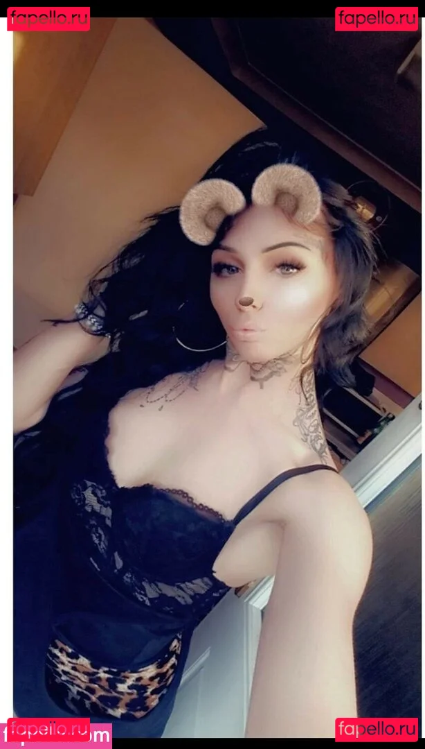 camie.marie Onlyfans Photo Gallery 