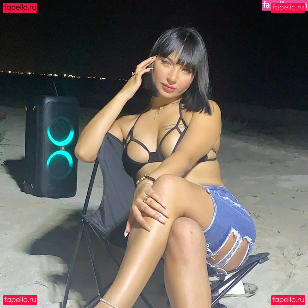 Wejdan Benarous Onlyfans Photo Gallery 