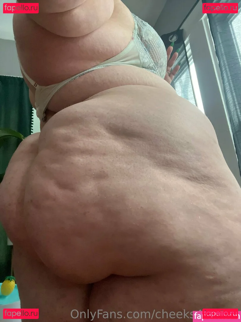 cheeks4cherry Onlyfans Photo Gallery 