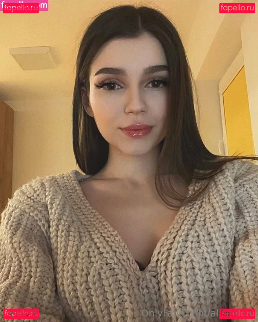 alisebuns Onlyfans Photo Gallery 