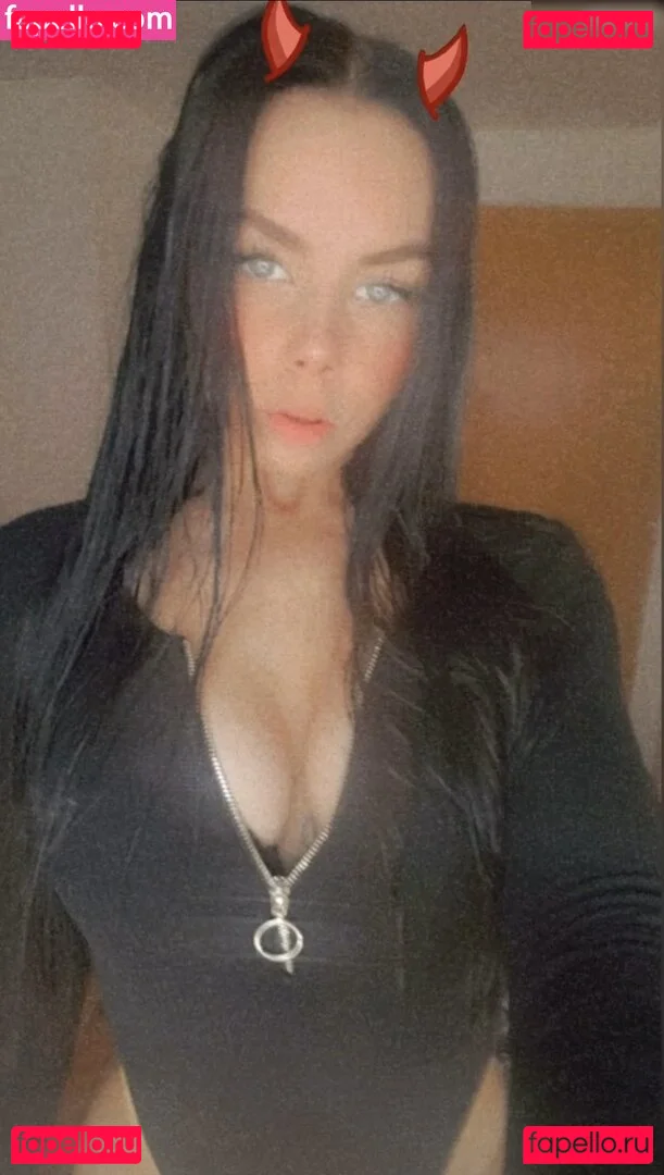 kimassthetics Onlyfans Photo Gallery 