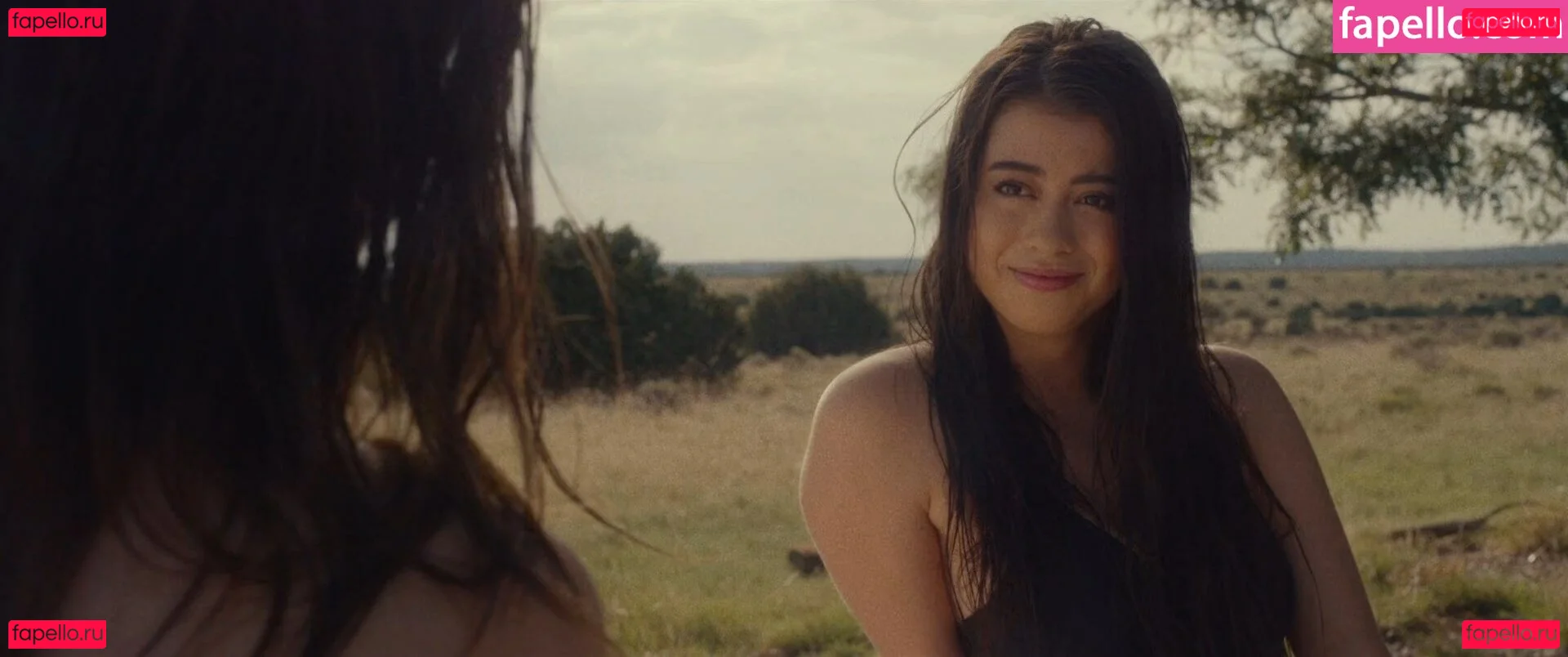 Amber Midthunder Onlyfans Photo Gallery 