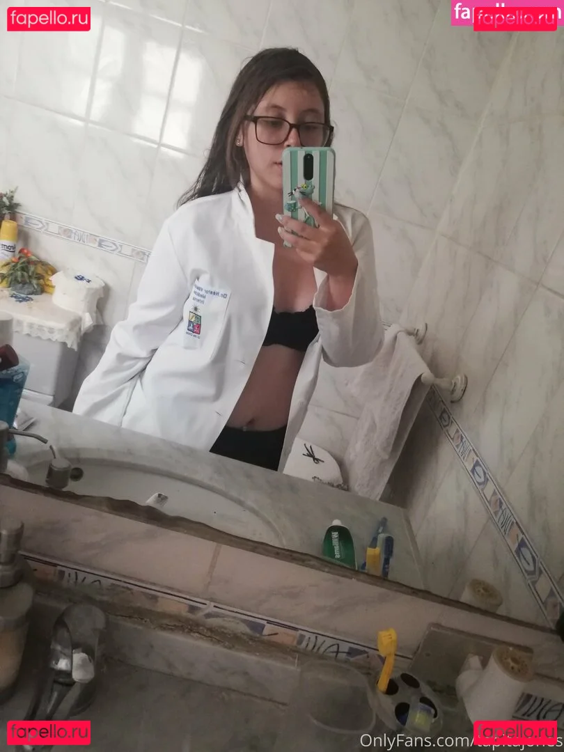 tapitajones Onlyfans Photo Gallery 