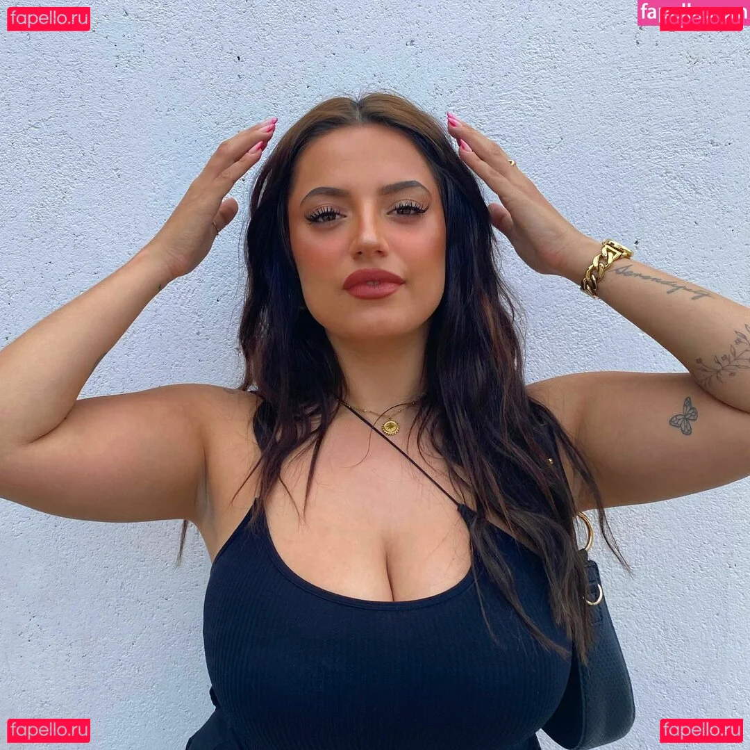 Paula Sanchez Onlyfans Photo Gallery 