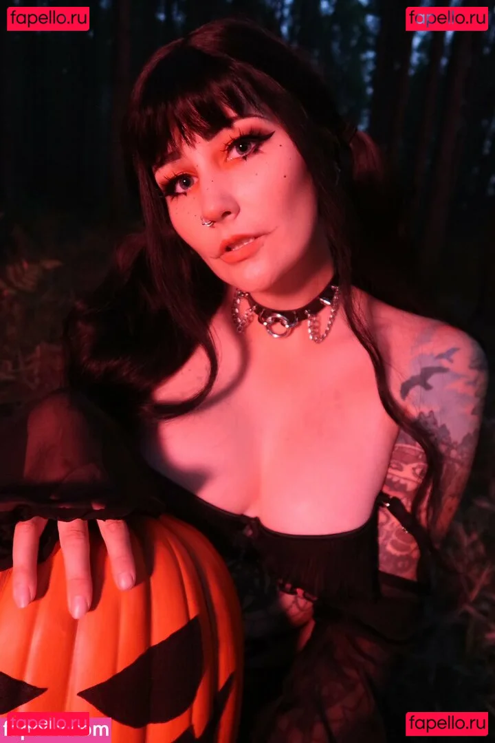 tattoo.kitten Onlyfans Photo Gallery 