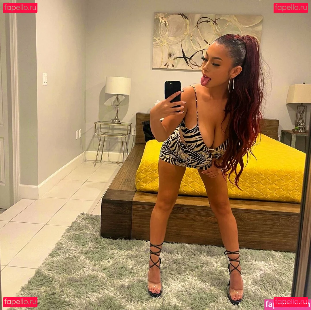 Thestarvasquez Onlyfans Photo Gallery 