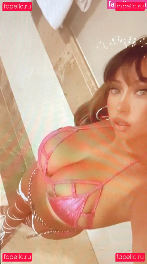 Thestarvasquez Onlyfans Photo Gallery 