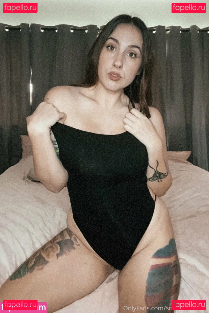 sneakermoney Onlyfans Photo Gallery 