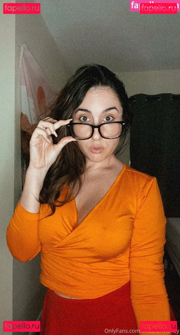 sneakermoney Onlyfans Photo Gallery 