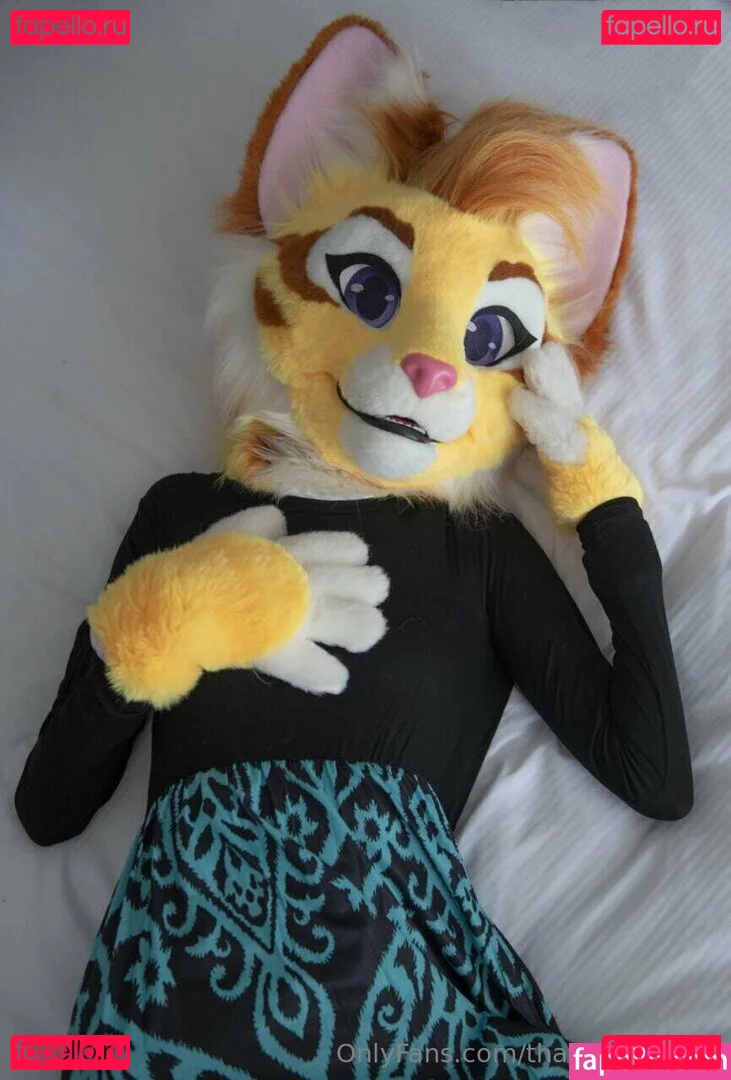 thatyellowkitty Onlyfans Photo Gallery 