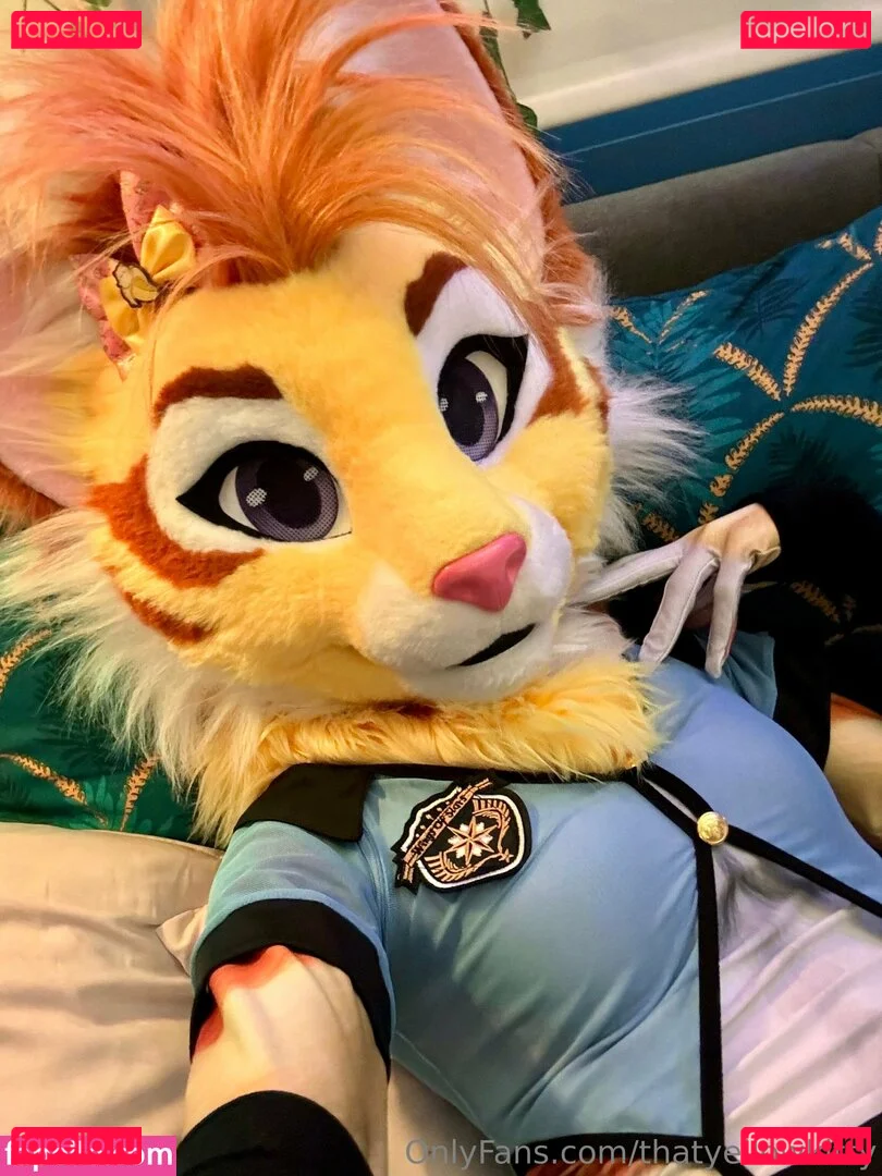 thatyellowkitty Onlyfans Photo Gallery 