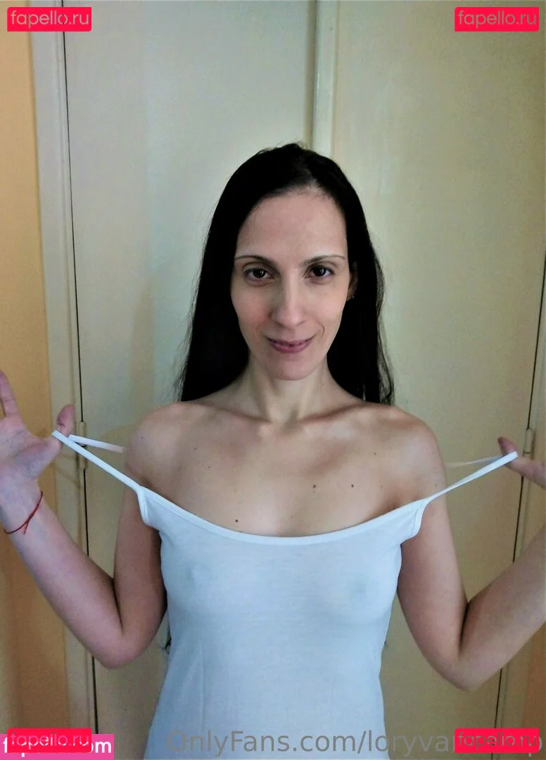 loryvancamp Onlyfans Photo Gallery 