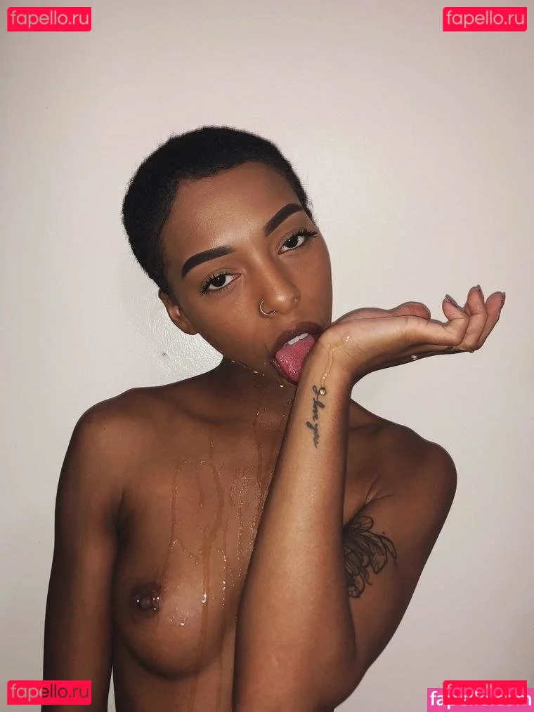 Bria Backwoods Onlyfans Photo Gallery 