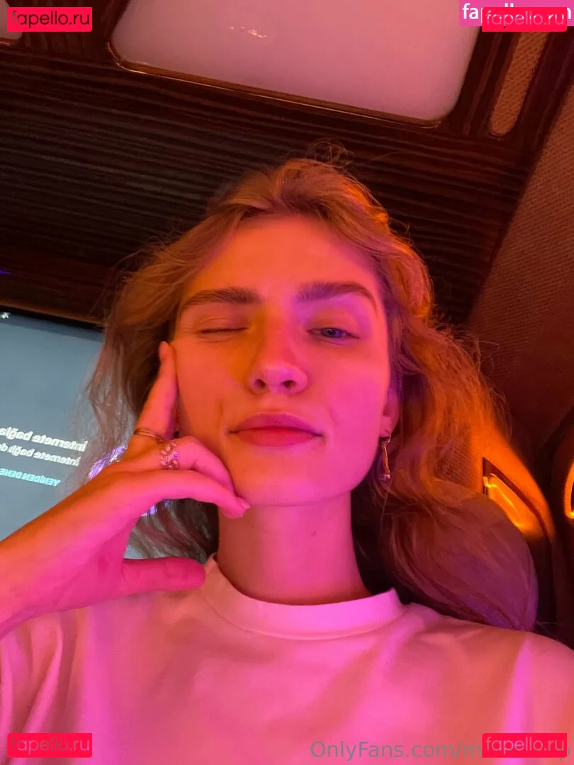 malenavip Onlyfans Photo Gallery 