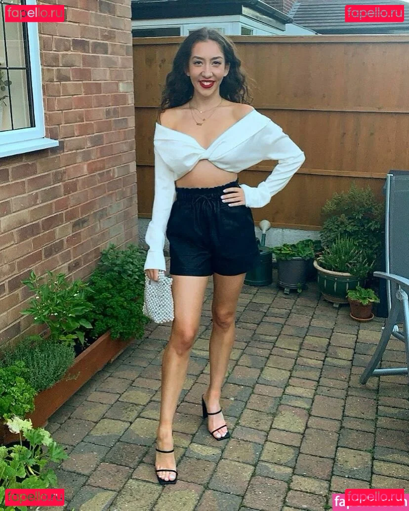 Tia Wilkins Onlyfans Photo Gallery 