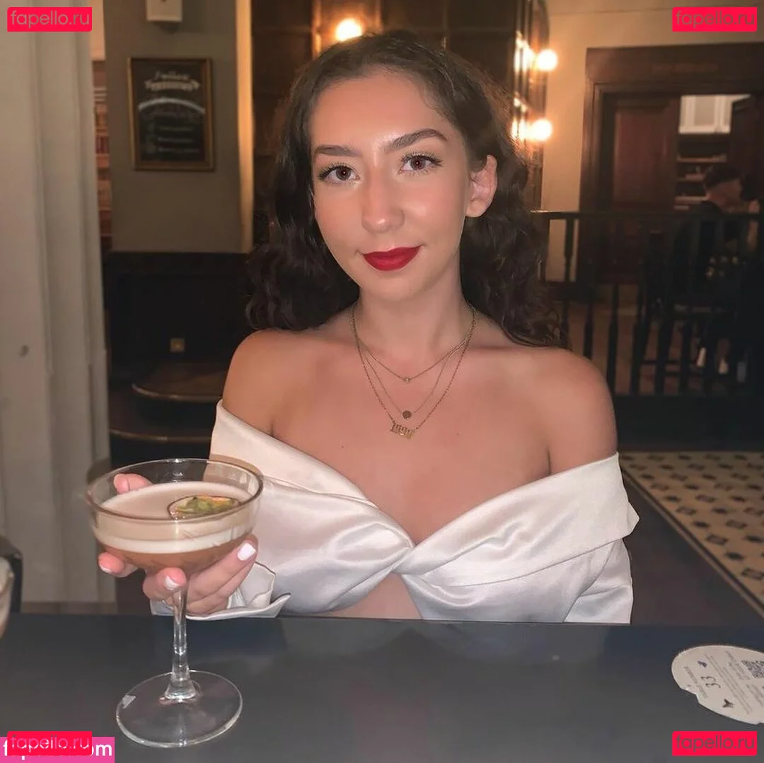 Tia Wilkins Onlyfans Photo Gallery 