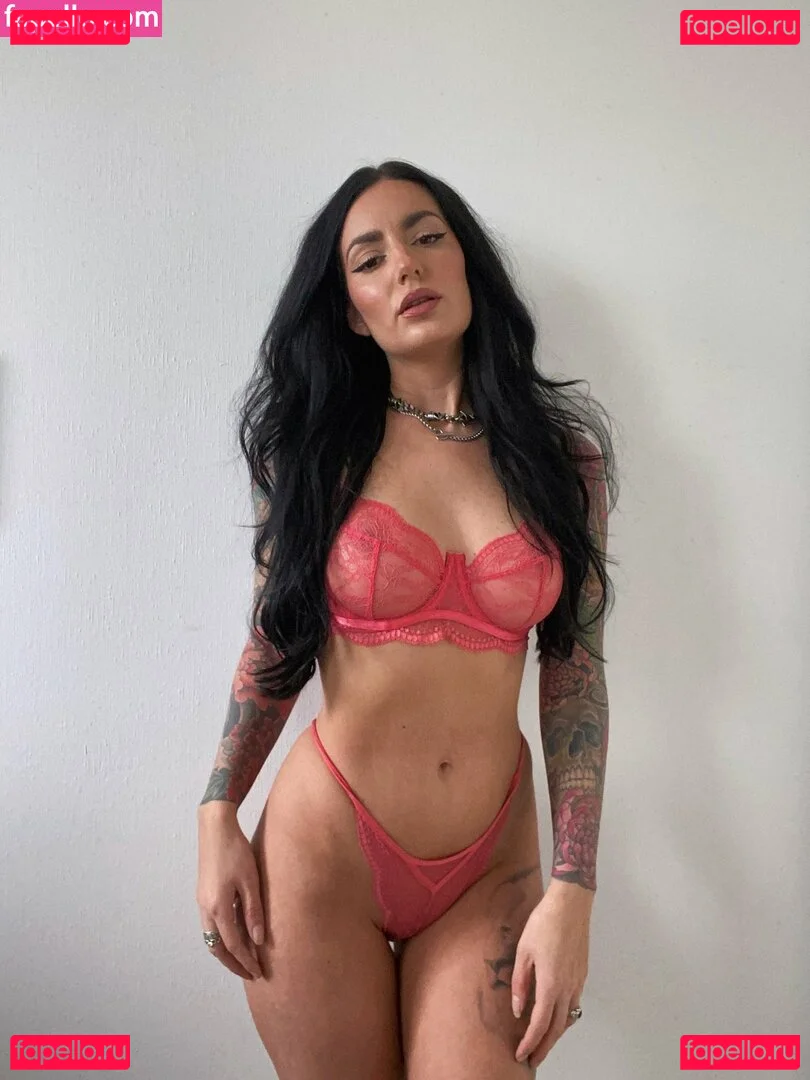 LilaFanego Onlyfans Photo Gallery 