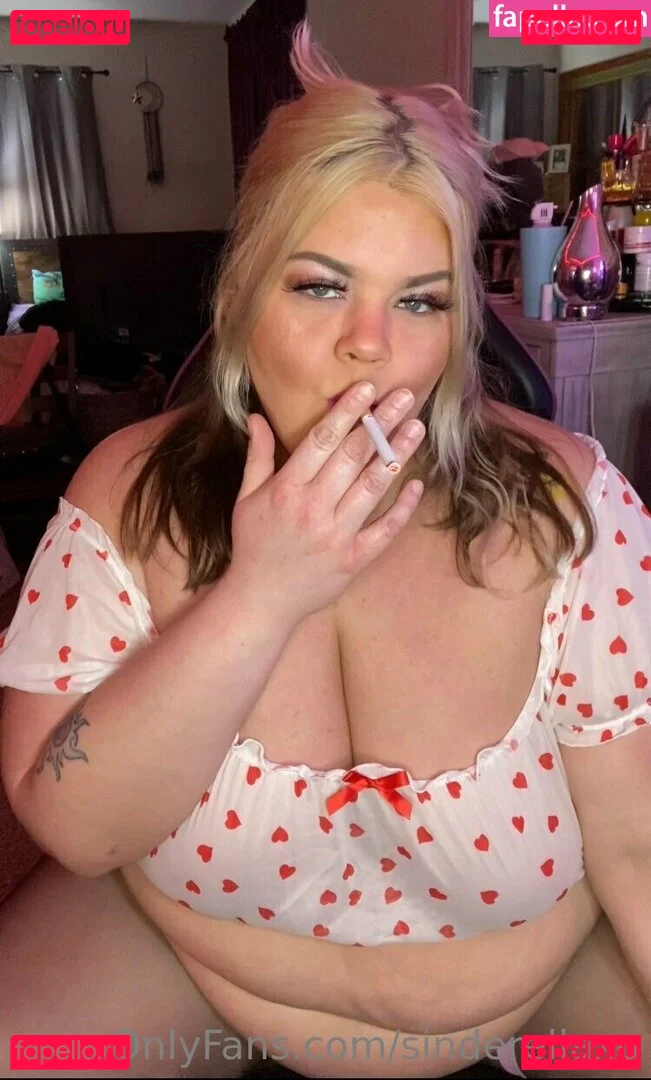 sinderellaxo Onlyfans Photo Gallery 