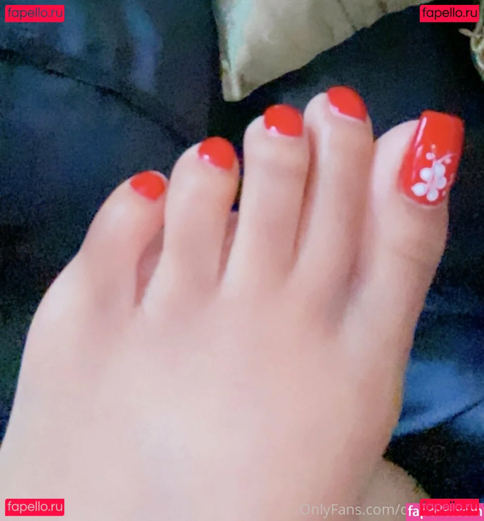 desireesfeet Onlyfans Photo Gallery 