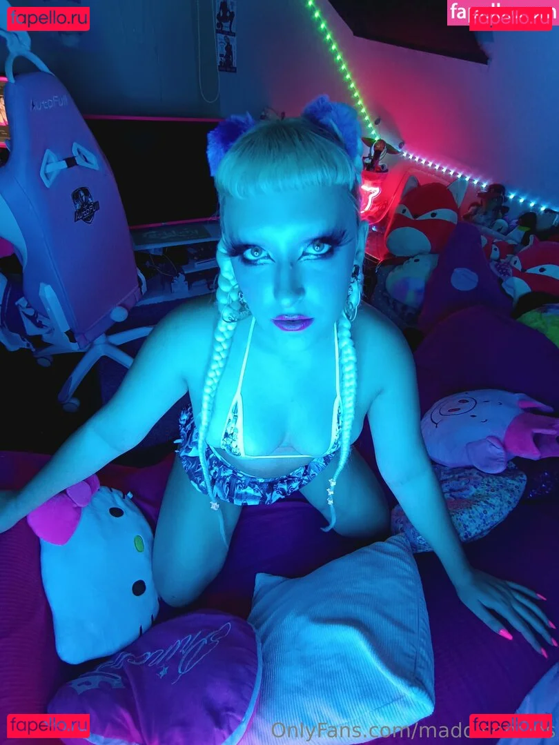 maddisonsins Onlyfans Photo Gallery 