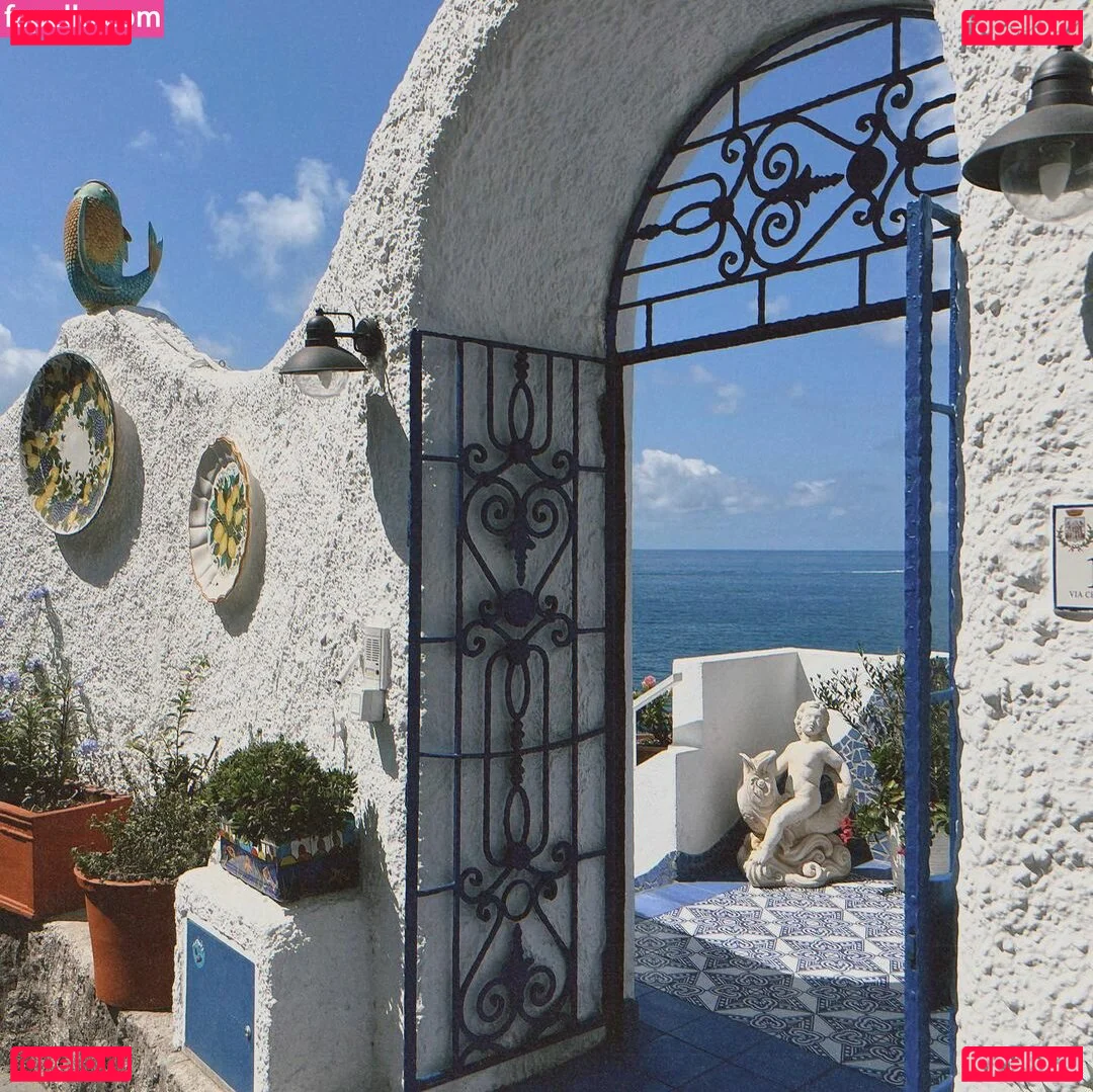 Maria Luisa Onlyfans Photo Gallery 