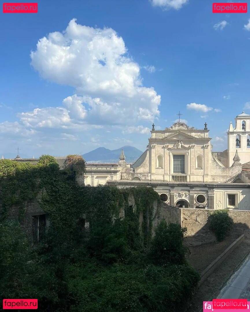 Maria Luisa Onlyfans Photo Gallery 