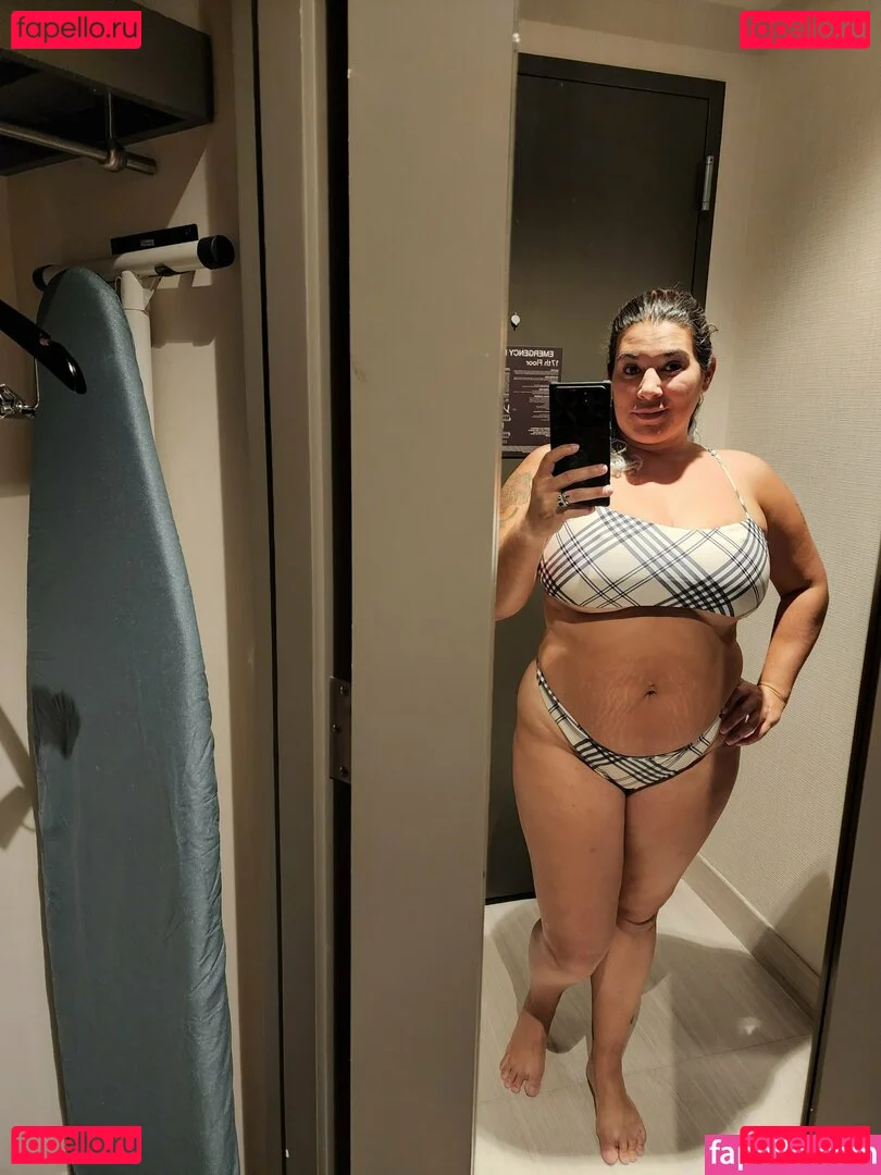 elainagregory Onlyfans Photo Gallery 