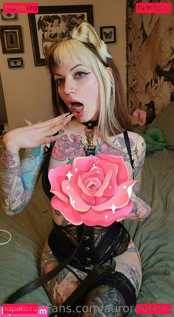 auroravixen Onlyfans Photo Gallery 