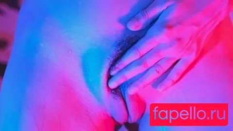 Kat Cabaret Onlyfans Photo Gallery 