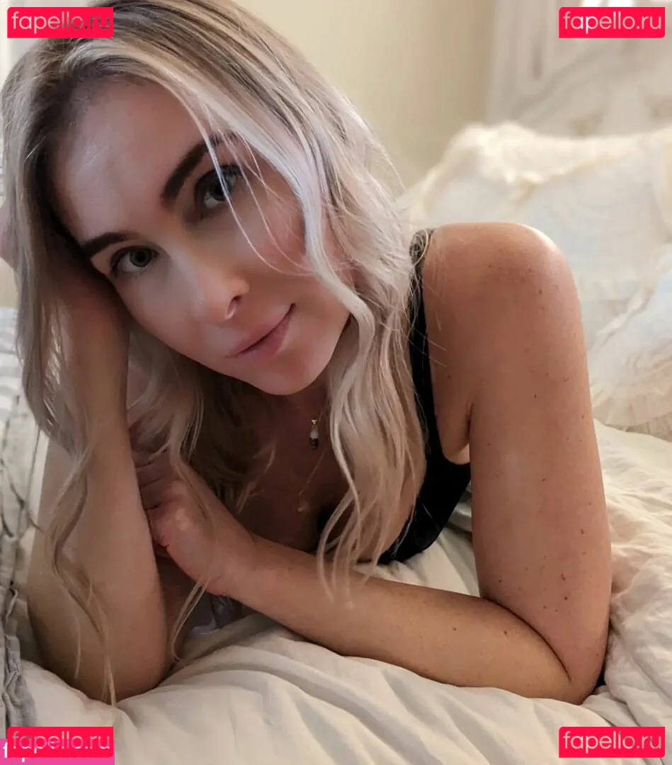 Mallory Moore Onlyfans Photo Gallery 