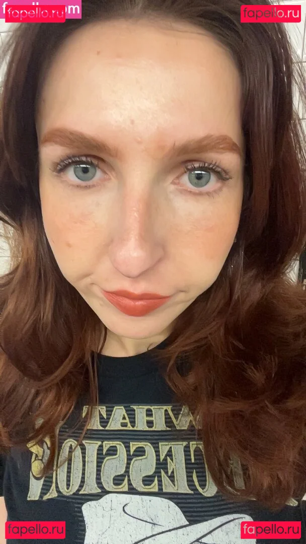 mxssmiaa Onlyfans Photo Gallery 