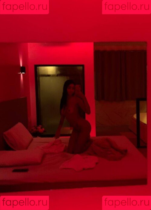 Jamilly Carvalho Onlyfans Photo Gallery 