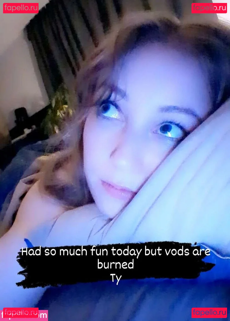 lauraa Onlyfans Photo Gallery 