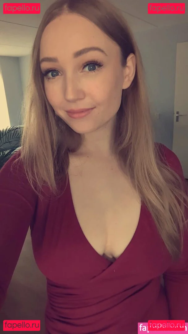 lauraa Onlyfans Photo Gallery 