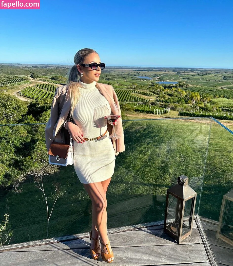 Ashlyn Sharp Onlyfans Photo Gallery 