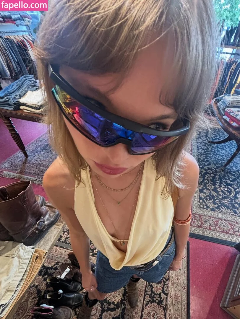 hijeegeum Onlyfans Photo Gallery 