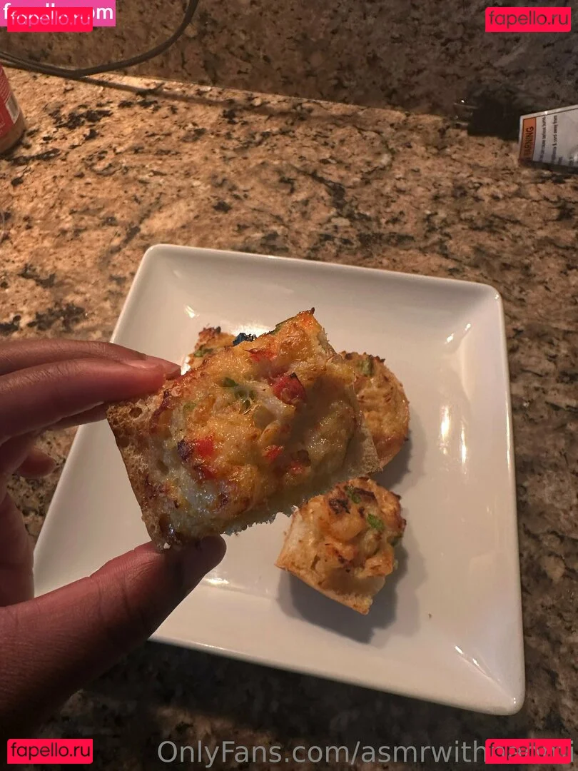 asmrwithnaomi Onlyfans Photo Gallery 