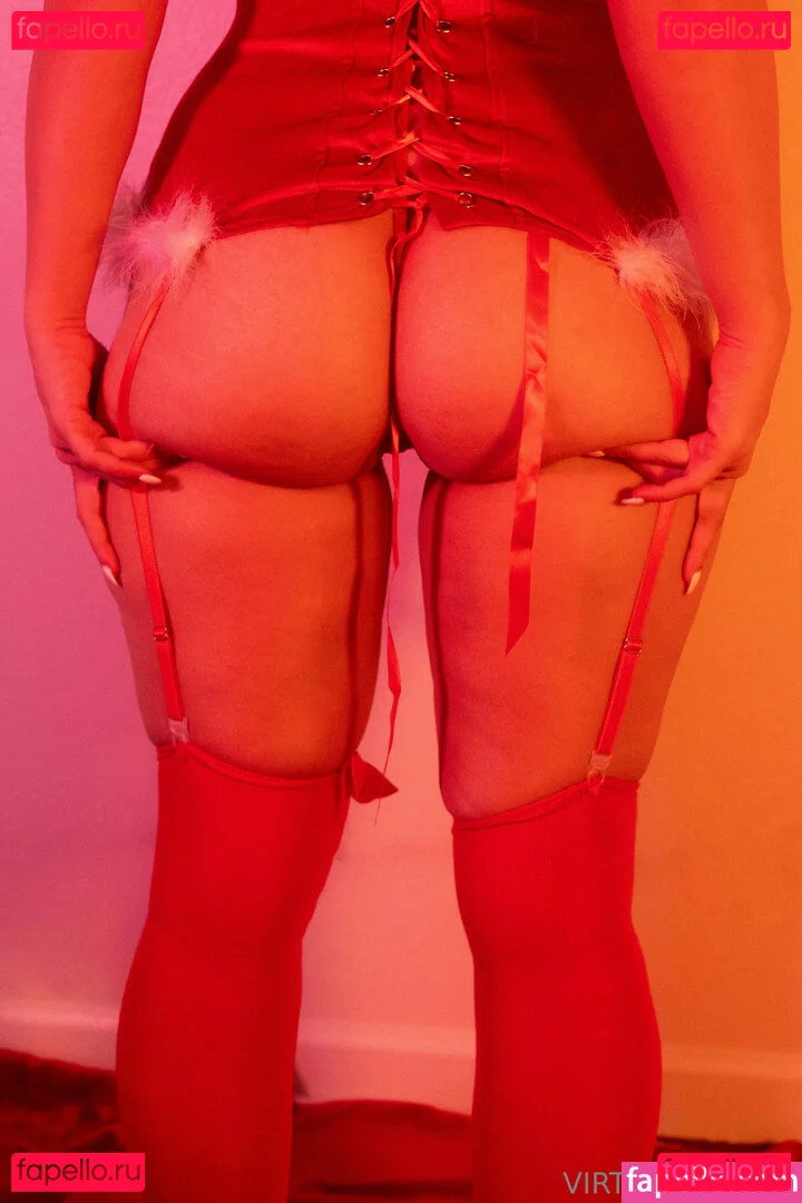 virtuallylewd Onlyfans Photo Gallery 