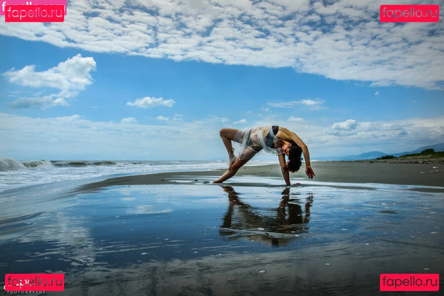 Lale Sezer Onlyfans Photo Gallery 