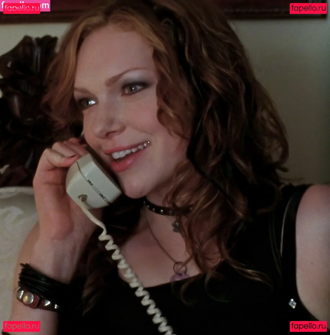 Laura Prepon Onlyfans Photo Gallery 