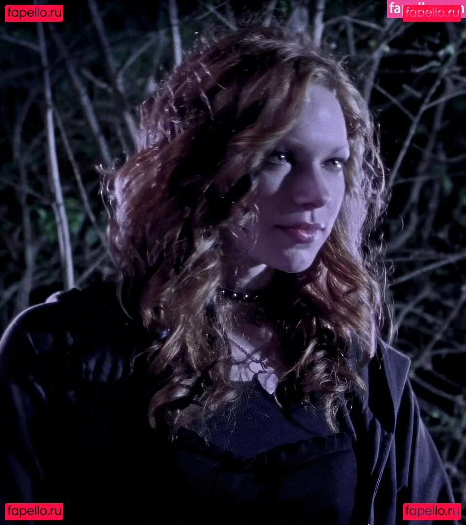 Laura Prepon Onlyfans Photo Gallery 