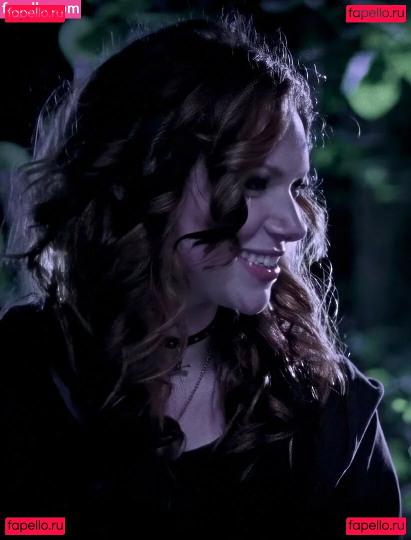 Laura Prepon Onlyfans Photo Gallery 