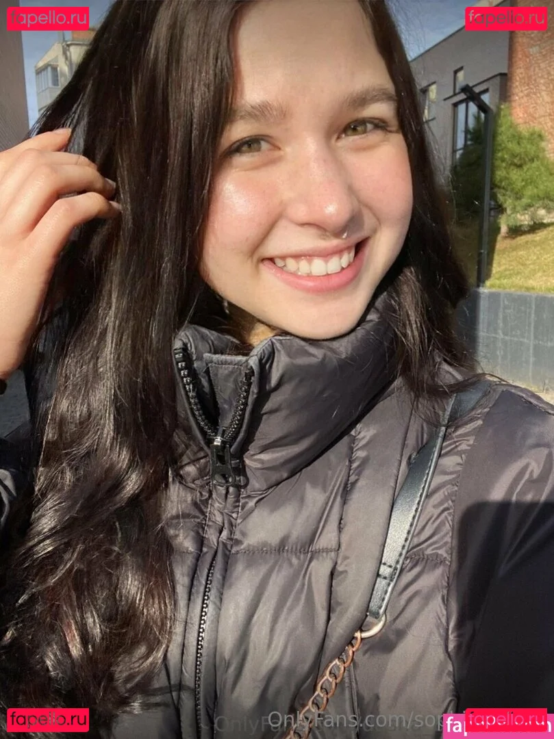 sophiebbface Onlyfans Photo Gallery 