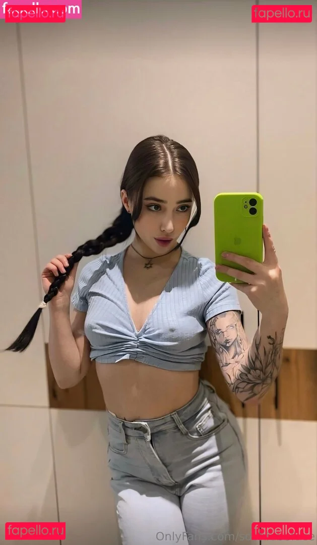 sophiebbface Onlyfans Photo Gallery 