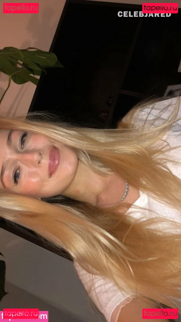 Frederikke Bach Onlyfans Photo Gallery 