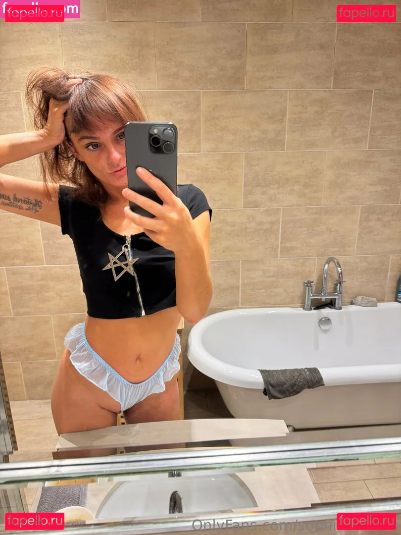 Sophiestonem Onlyfans Photo Gallery 