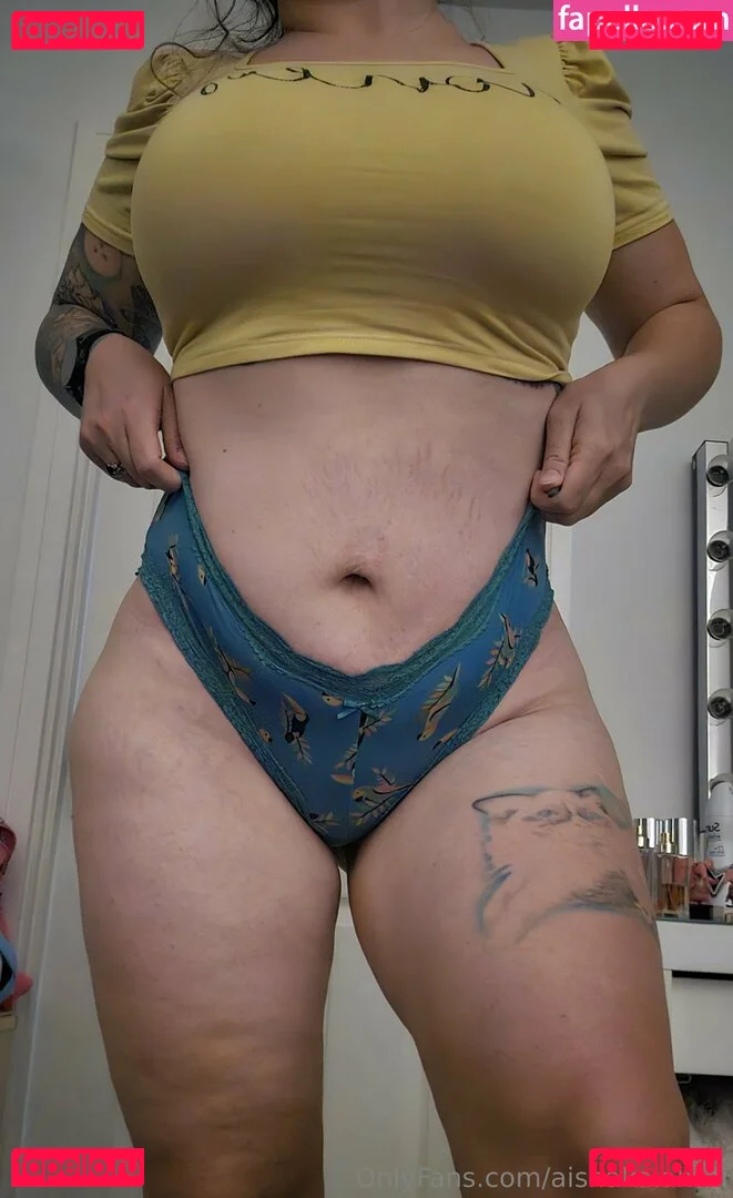 aishakalahari Onlyfans Photo Gallery 