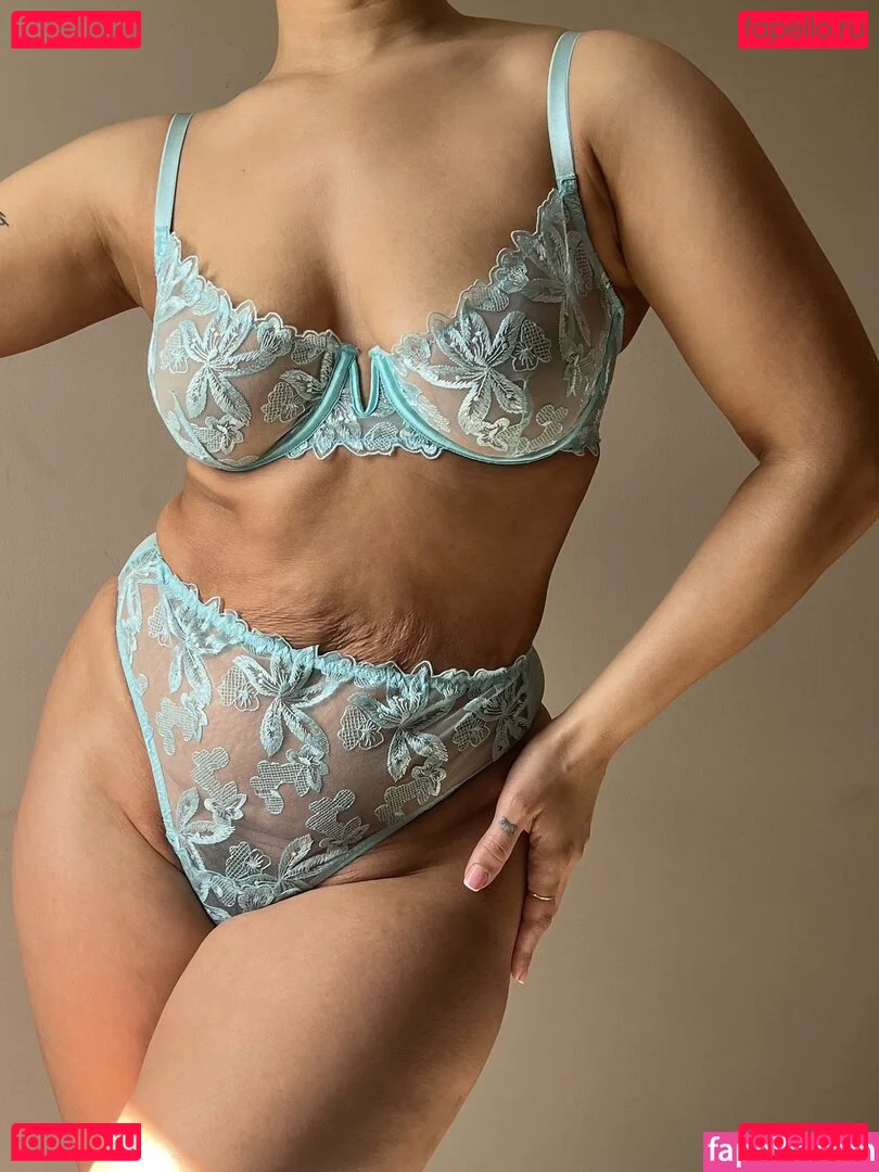 cydneythelight Onlyfans Photo Gallery 