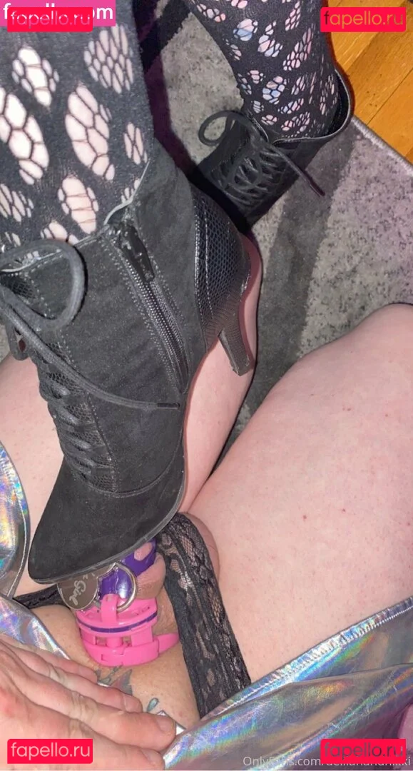 delilahandnikki Onlyfans Photo Gallery 