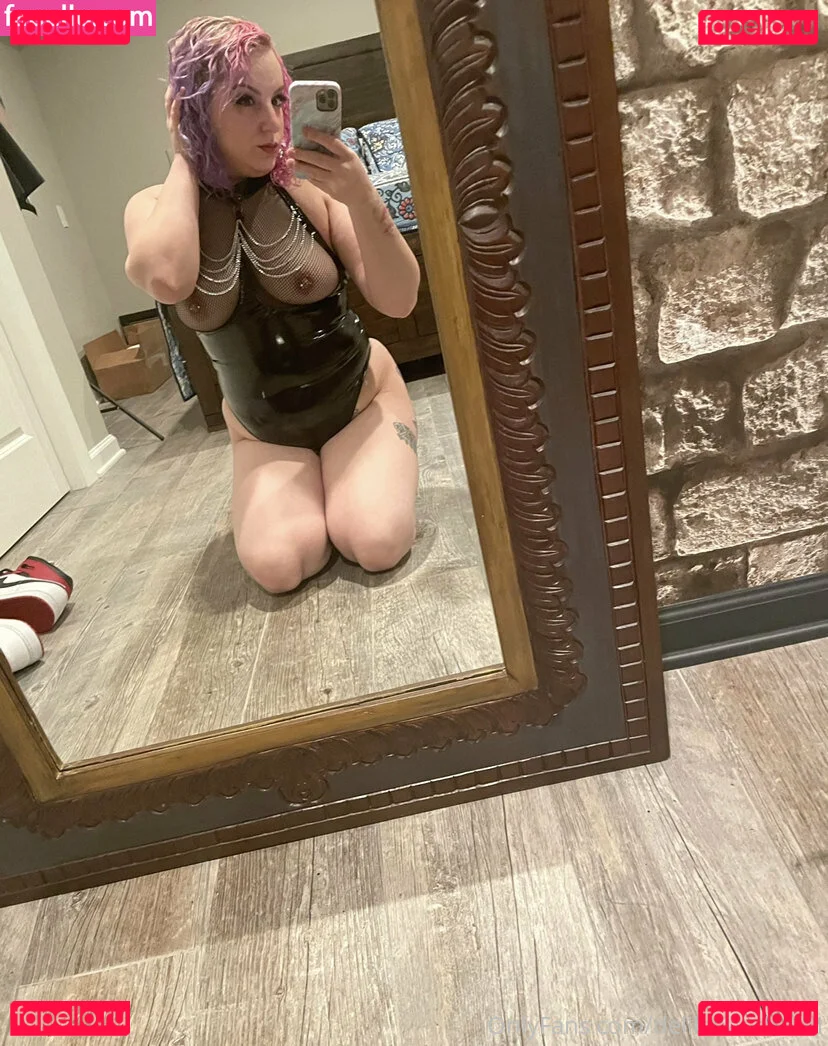 delilahandnikki Onlyfans Photo Gallery 